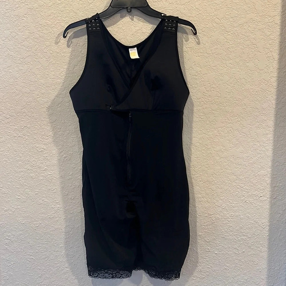 Topmelon collection black bodysuit shape wear. Women’s size 3X. EUC - Picture 1 of 8